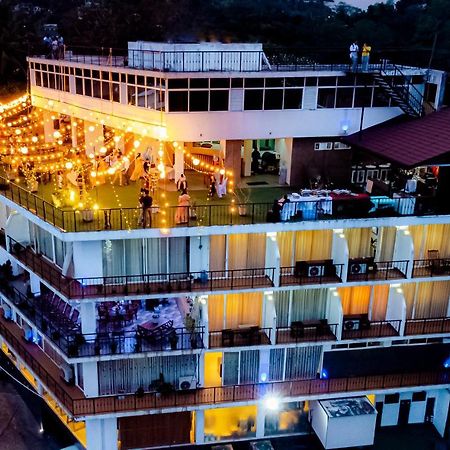 康提 Sky View Grand酒店 外观 照片